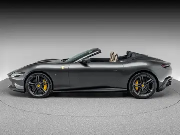 FERRARI Roma Spider