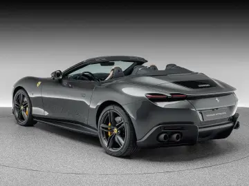 FERRARI Roma Spider