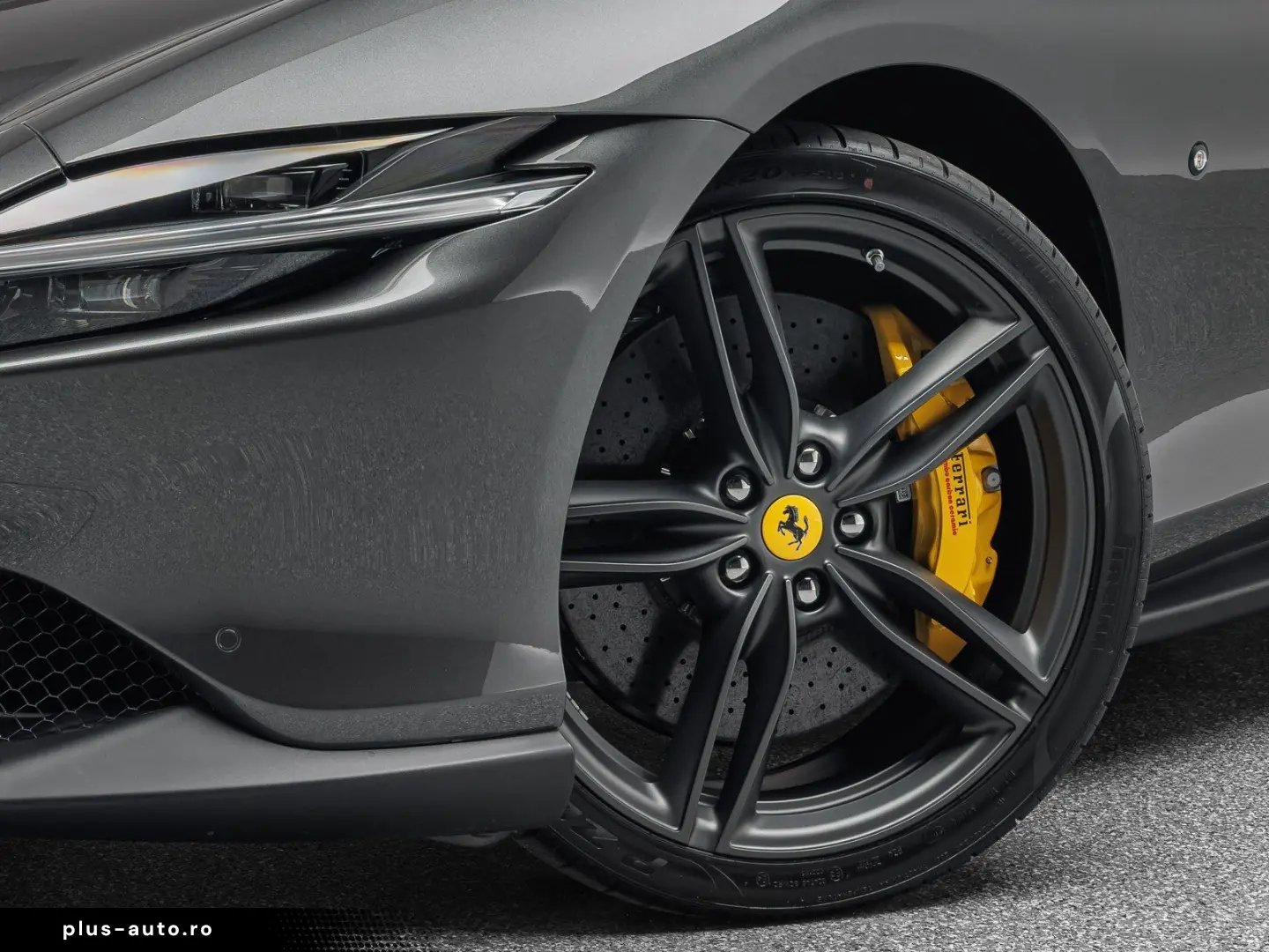 FERRARI Roma Spider