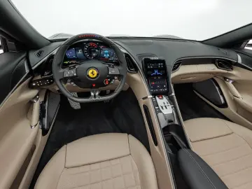 FERRARI Roma Spider