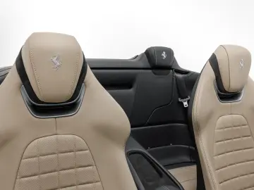FERRARI Roma Spider