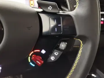 FERRARI 296 GTS Lift SURROUND VIEW RACING-SPORTSITZE