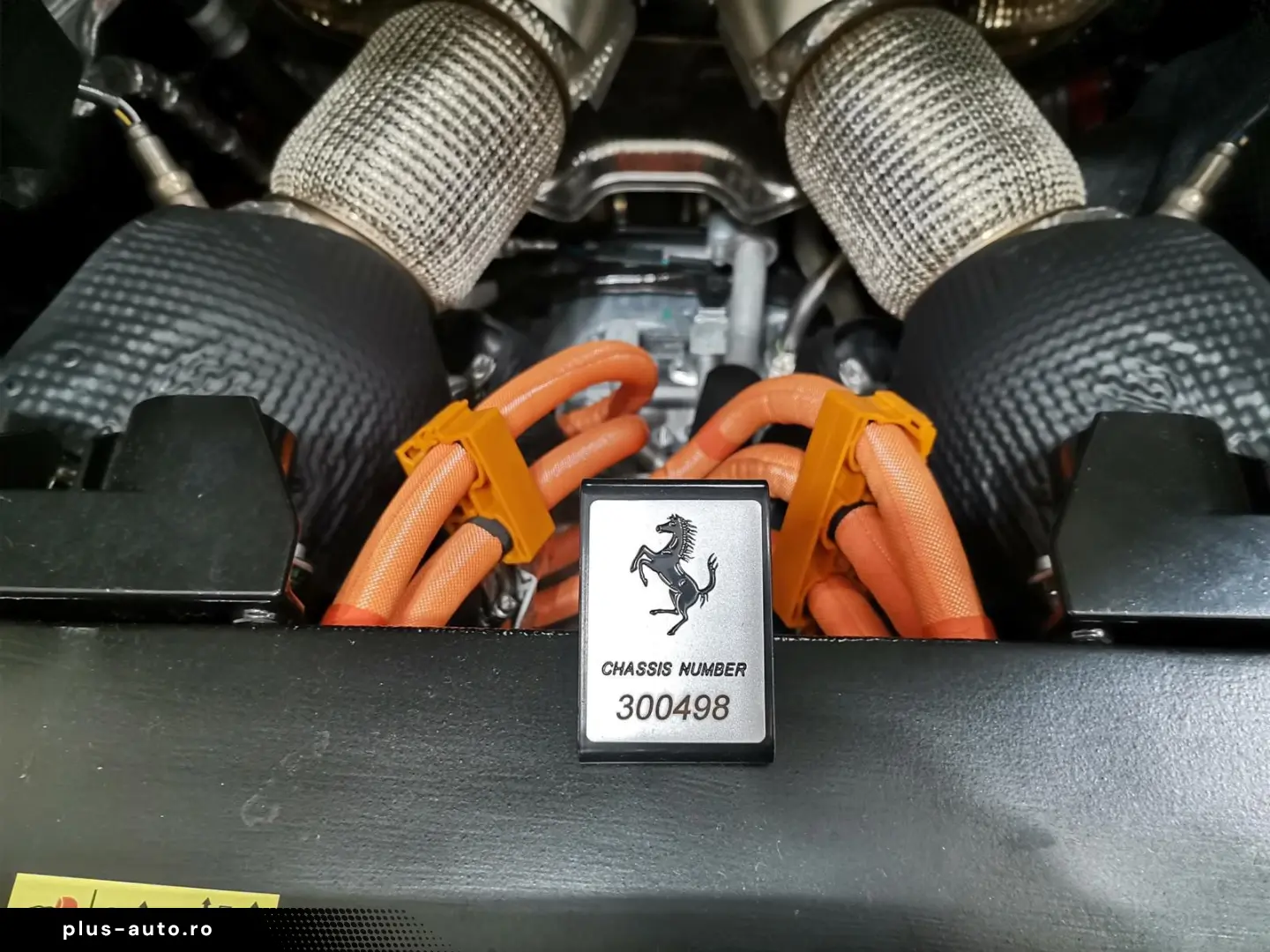 FERRARI 296 GTS Lift SURROUND VIEW RACING-SPORTSITZE