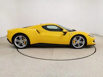 FERRARI 296 GTS Lift SURROUND VIEW RACING-SPORTSITZE