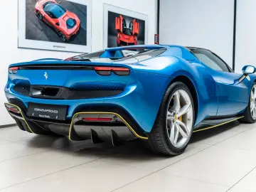FERRARI 296 GTS   Blu Corsa