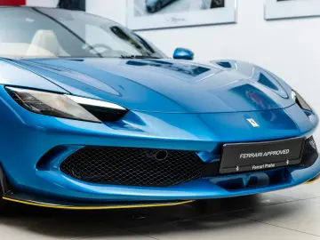 FERRARI 296 GTS   Blu Corsa