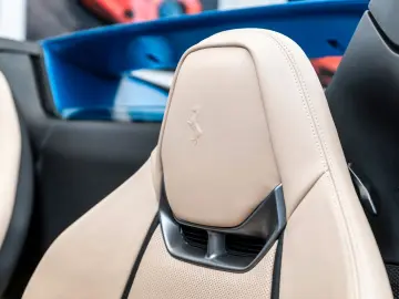 FERRARI 296 GTS   Blu Corsa