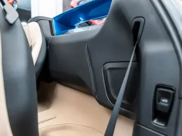 FERRARI 296 GTS   Blu Corsa