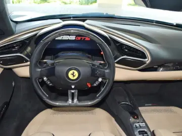 FERRARI 296 GTS Full CARBON   ACC   AppleCarPlay   JBL