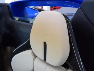 FERRARI 296 GTS Full CARBON   ACC   AppleCarPlay   JBL