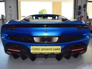 FERRARI 296 GTS Full CARBON   ACC   AppleCarPlay   JBL