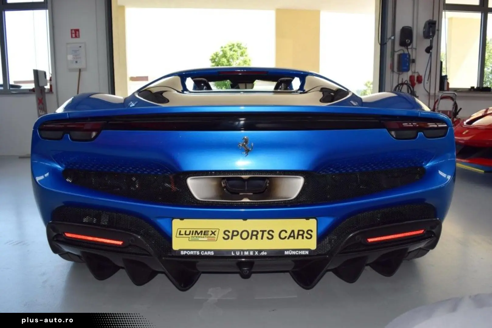 FERRARI 296 GTS Full CARBON   ACC   AppleCarPlay   JBL