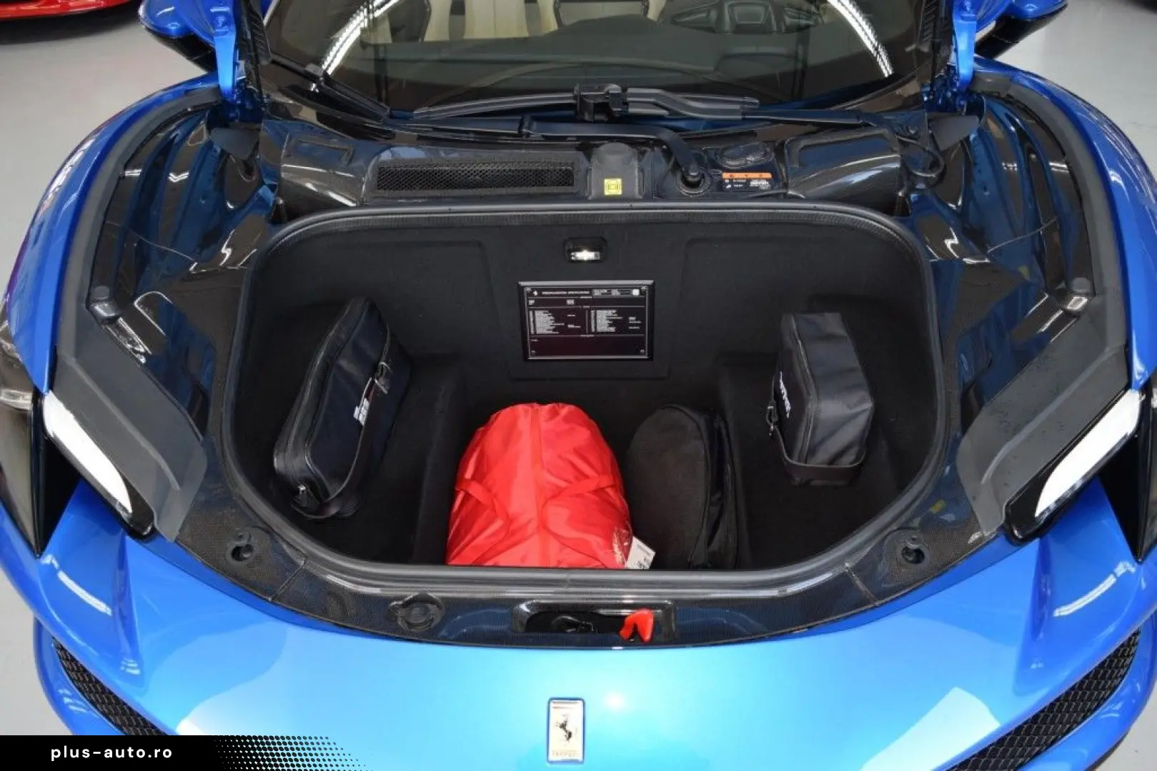 FERRARI 296 GTS Full CARBON   ACC   AppleCarPlay   JBL