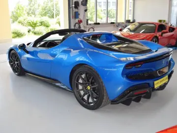 FERRARI 296 GTS Full CARBON   ACC   AppleCarPlay   JBL
