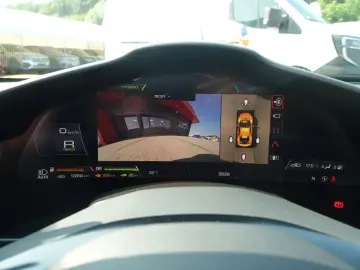 FERRARI 296 GTS Karbon Lift JBL Surround View Garantie