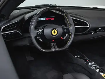 FERRARI 296 GTS  BIANCO AVUS CARBON