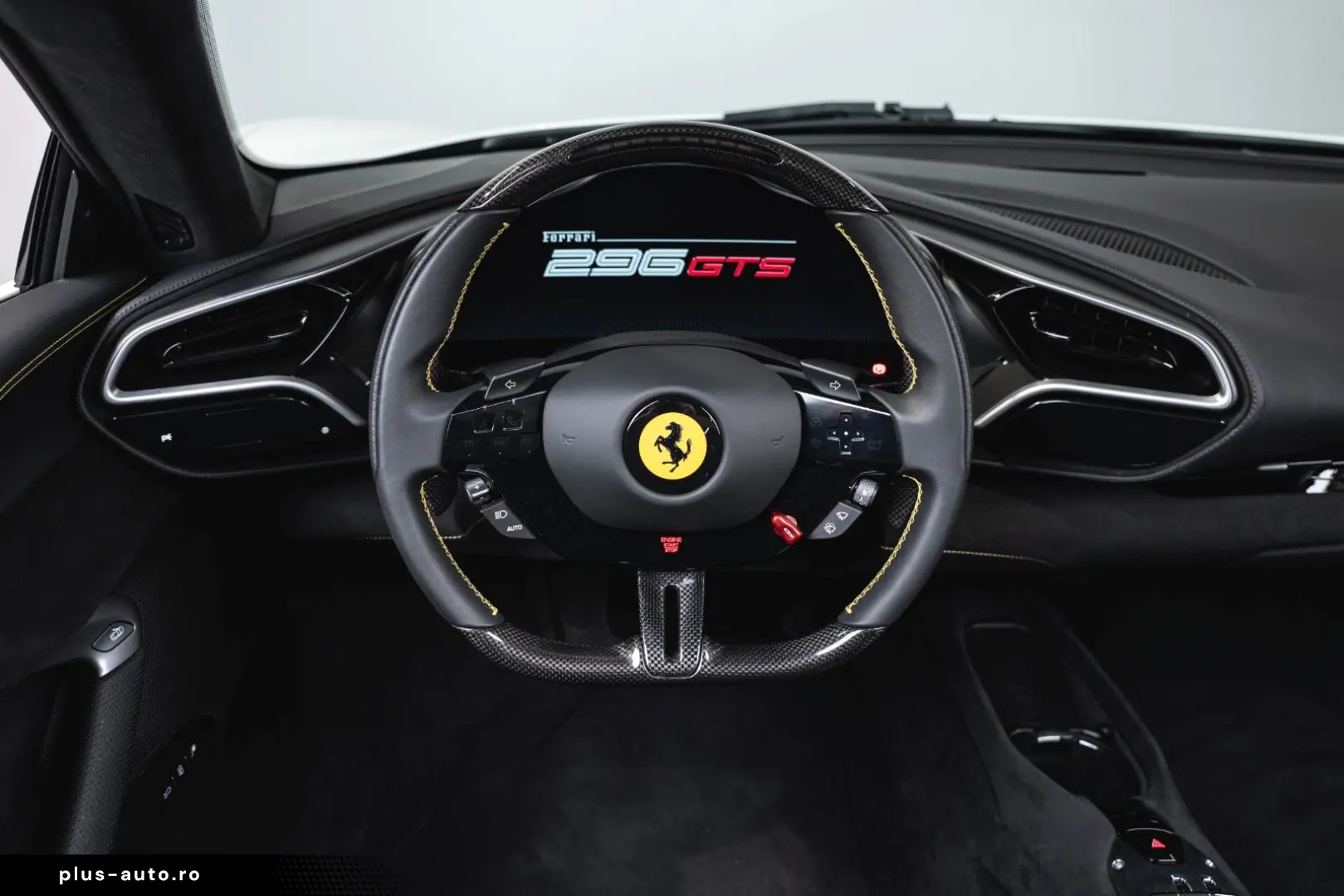 FERRARI 296 GTS  BIANCO AVUS CARBON