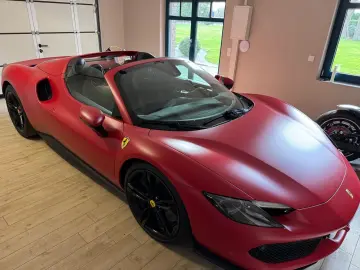FERRARI 296 GTS lift
