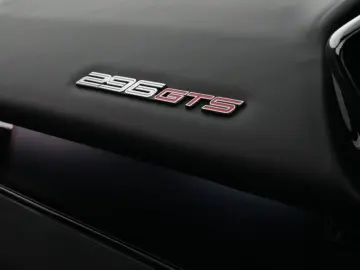 FERRARI 296 GTS Daytona Seats - JBL - Nackenwärmer