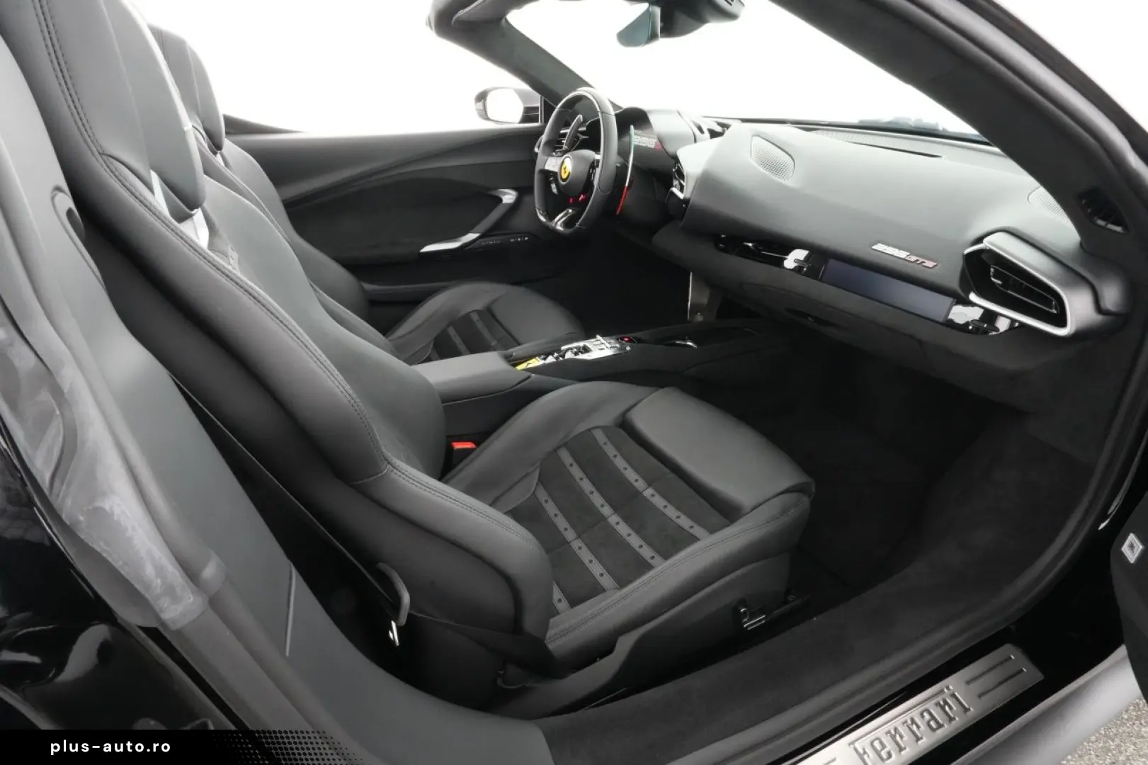 FERRARI 296 GTS Daytona Seats - JBL - Nackenwärmer