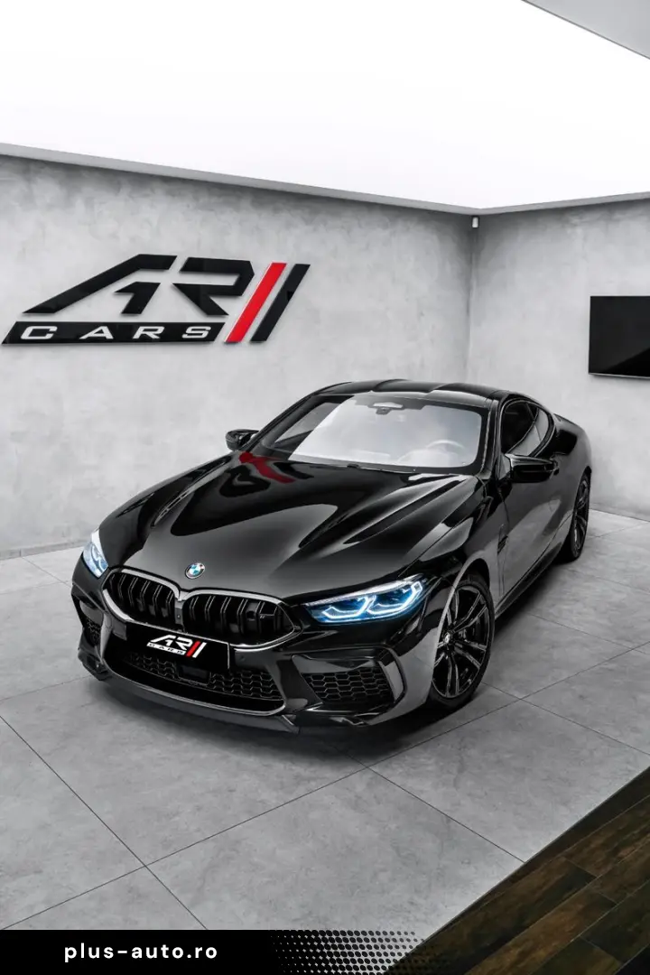 BMW M8 Coupe Competition Night Carbon