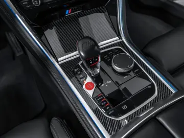 BMW M8 Coupe Competition Night Carbon