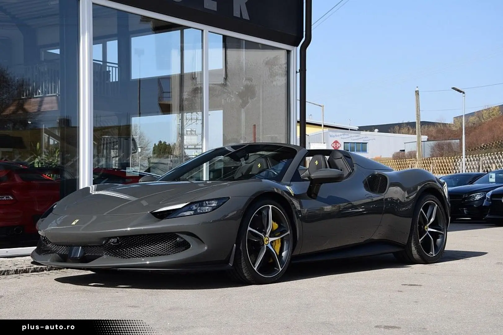 FERRARI 296 GTS  LIFT Racing Seats Carbon LED Kamera