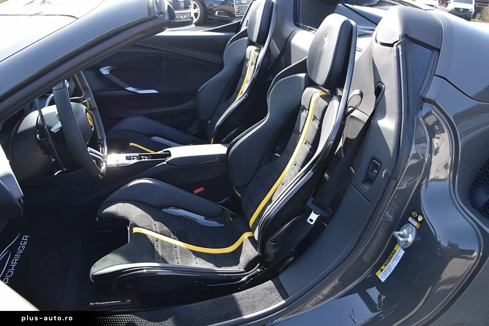 FERRARI 296 GTS  LIFT Racing Seats Carbon LED Kamera