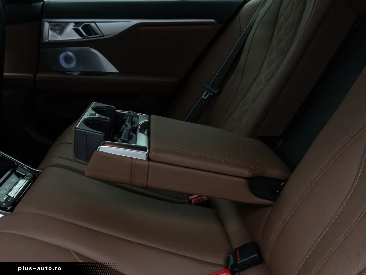 BMW M8 Competition xD Gran Coupé 360 Laser HUD B&W