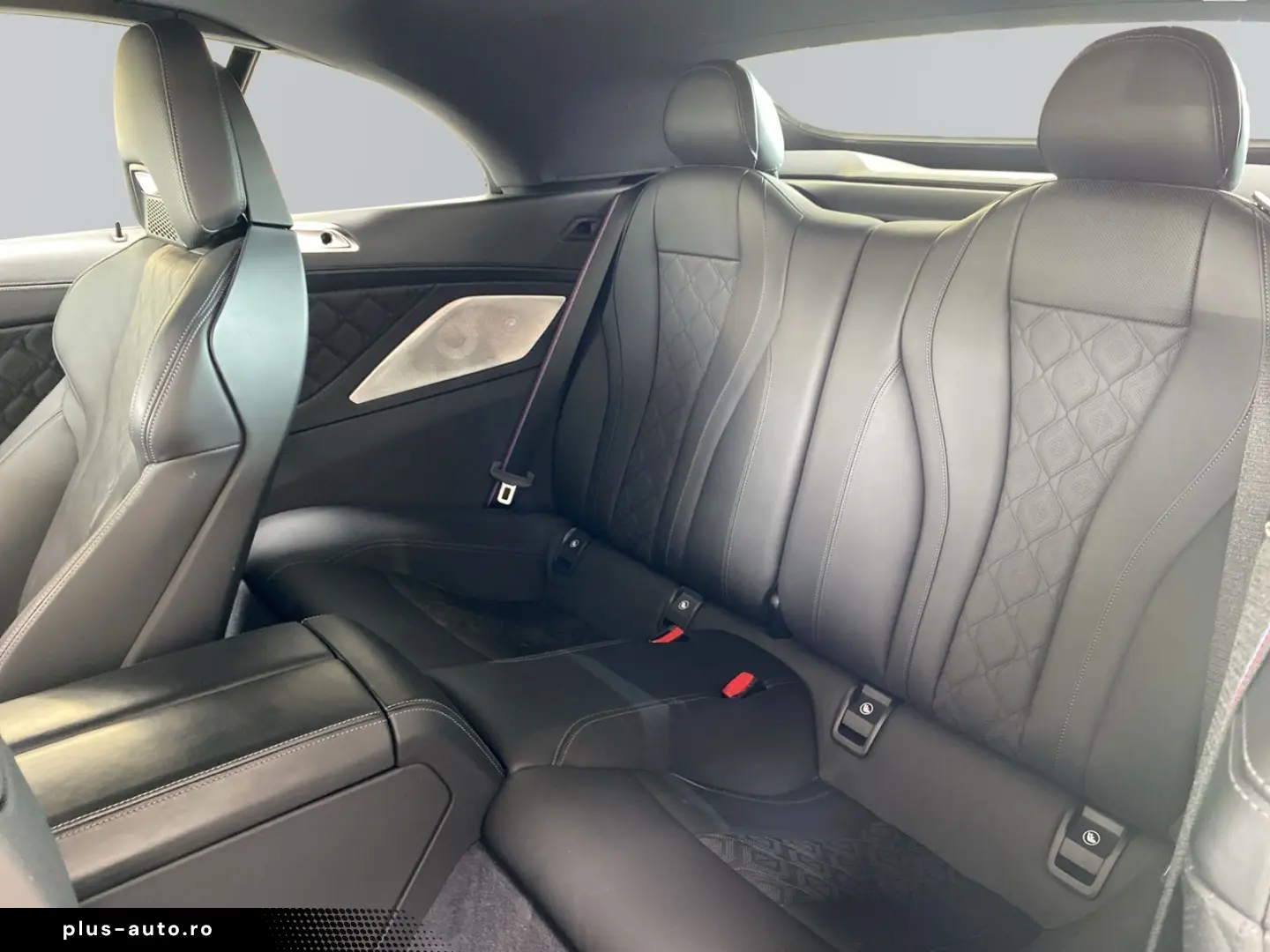 BMW M8 Cabrio M Competition Individual Frozen 20  B&