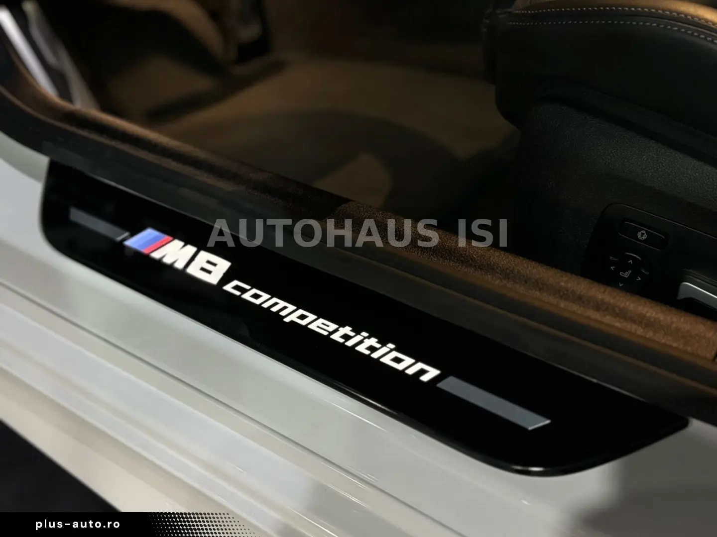 BMW M8 Gran Coupe Competition M-DRIVERS CARBON B&W