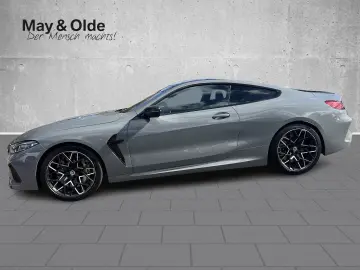 BMW M8 Competition Coupe xDrive (a Sportpaket HUD AD