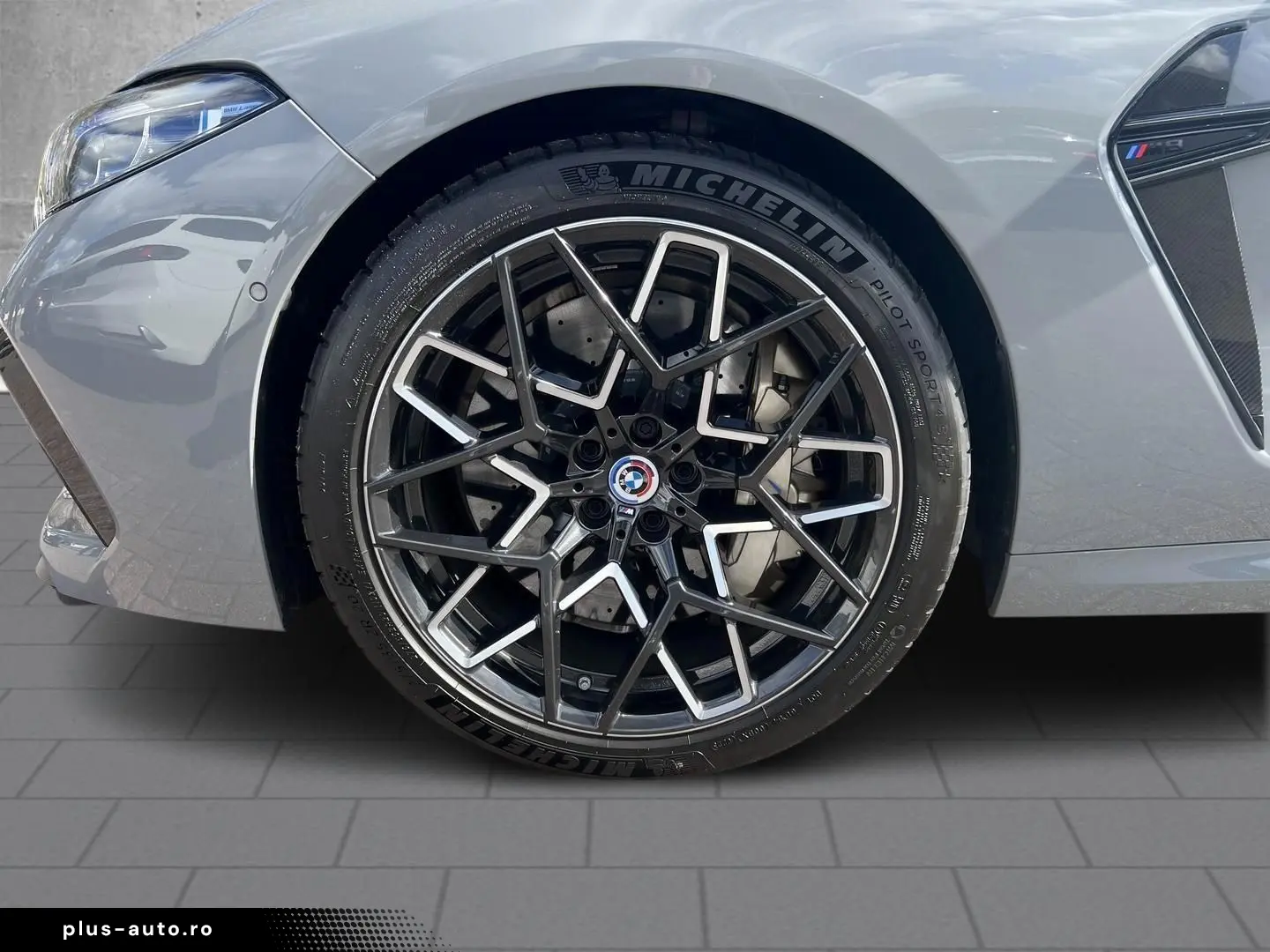 BMW M8 Competition Coupe xDrive (a Sportpaket HUD AD