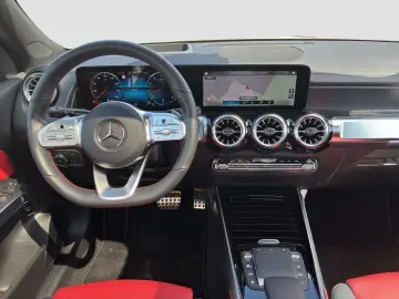 MERCEDES-BENZ GLB 250 4M  AMG AHK Panorama Sitzklima…