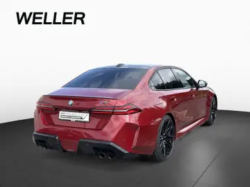 BMW M5 M DRIVERS Package 360  DAProf Pano AHK B W