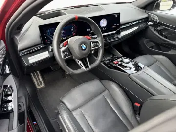 BMW M5 M DRIVERS Package 360  DAProf Pano AHK B W