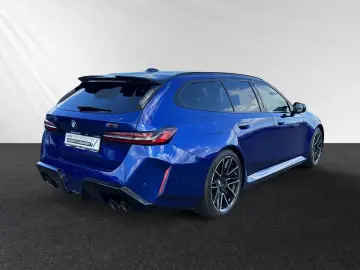 BMW M5 Touring Inkl. € 1.190 Zubehörbonus AHK Panora