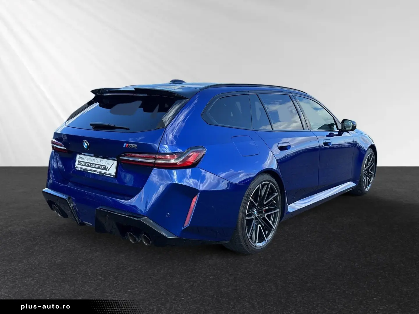 BMW M5 Touring Inkl. € 1.190 Zubehörbonus AHK Panora