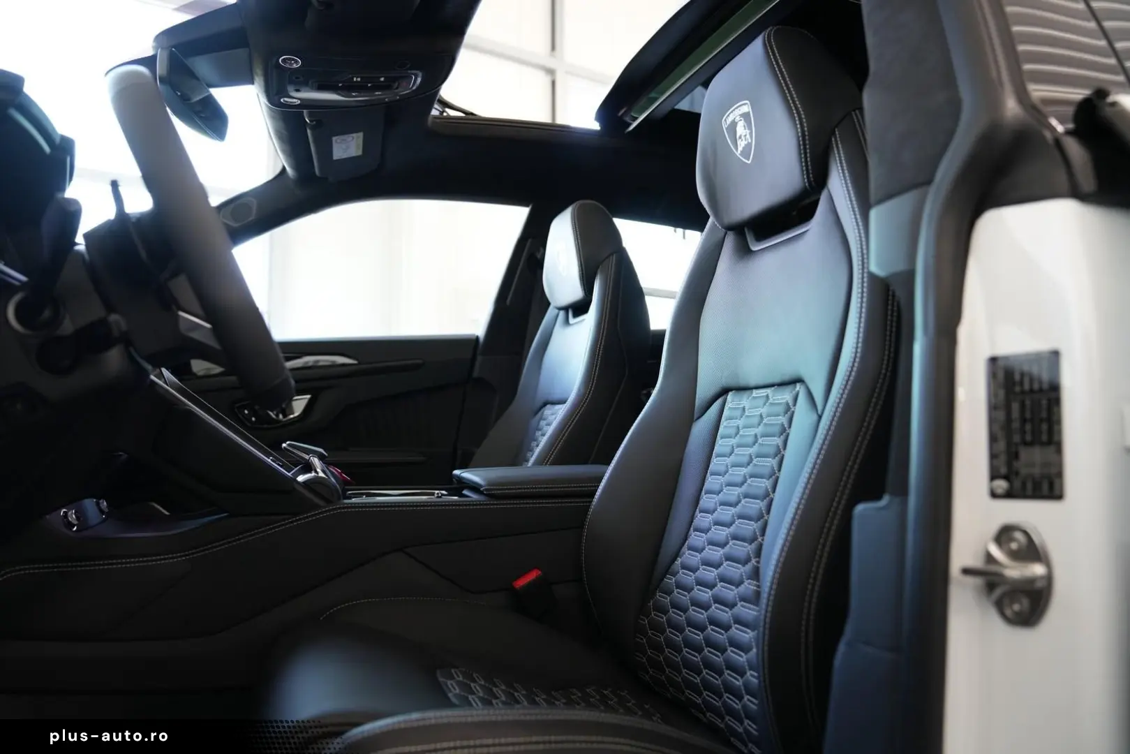 LAMBORGHINI Urus S  PANO HEAD-UP SOFT B&O