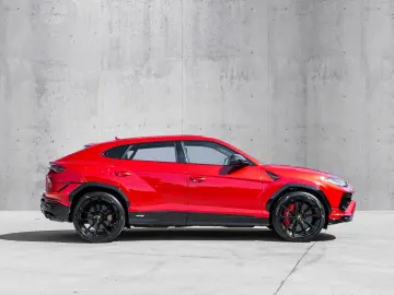 LAMBORGHINI Urus S Rosso Efesto  Rims 23''…