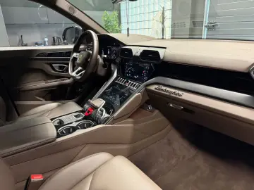 LAMBORGHINI Urus S Grigio Telesto B&O Panorama Night-Vision