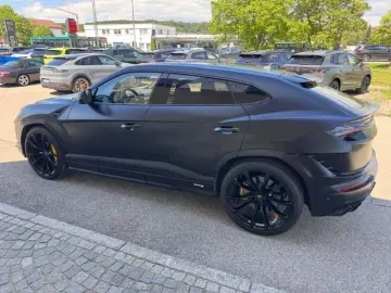 LAMBORGHINI Lamborghini Urus S Nero-Matt Black 23  B&O Garan