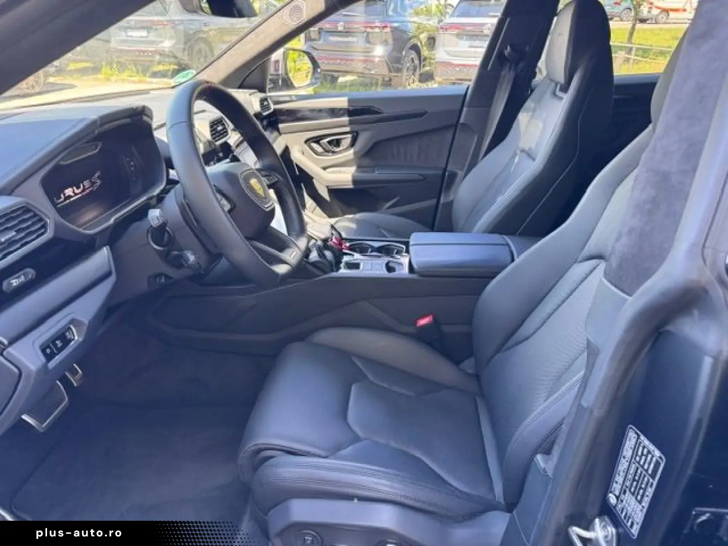 LAMBORGHINI Lamborghini Urus S Nero-Matt Black 23  B&O Garan