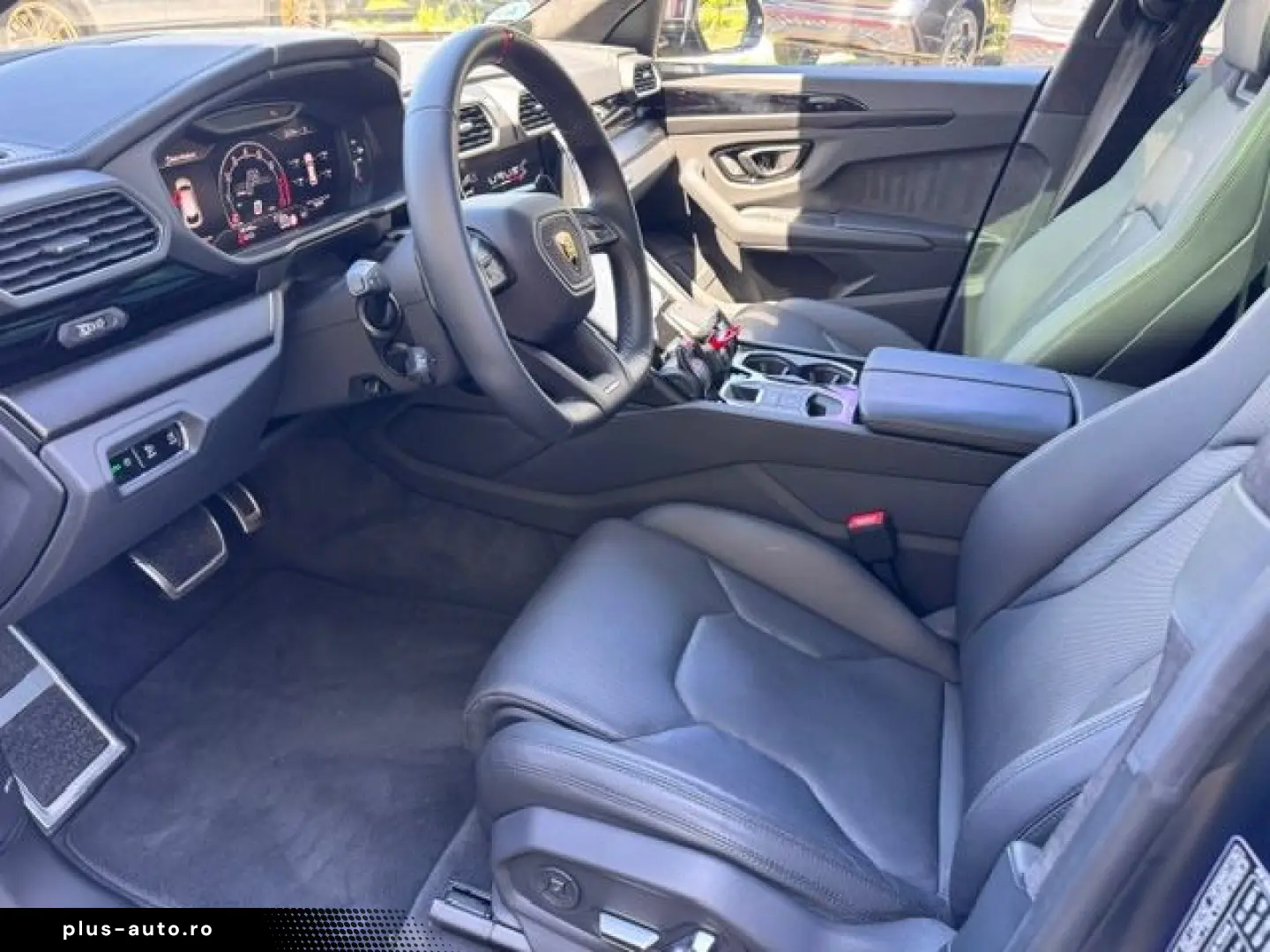 LAMBORGHINI Lamborghini Urus S Nero-Matt Black 23  B&O Garan