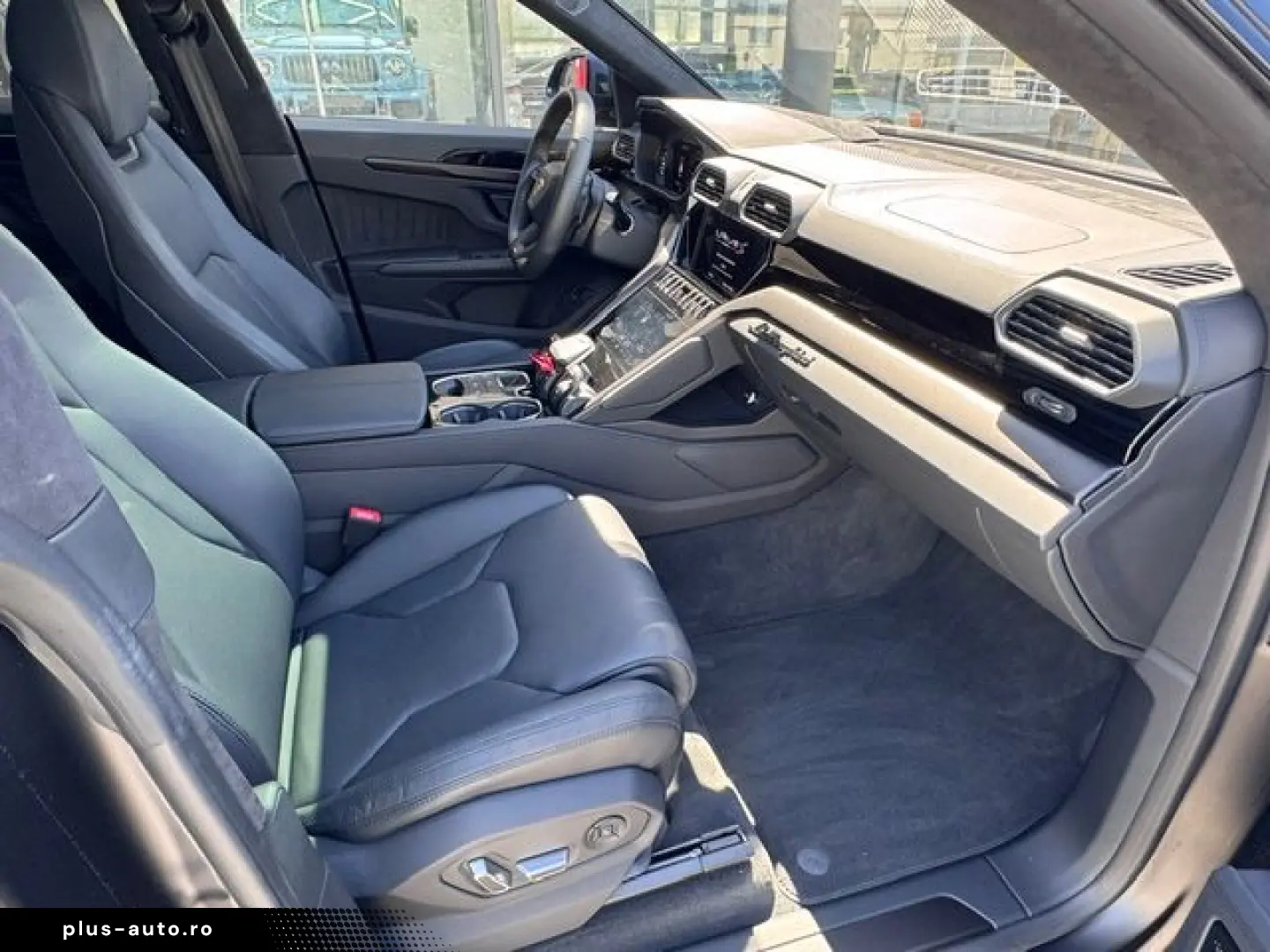 LAMBORGHINI Lamborghini Urus S Nero-Matt Black 23  B&O Garan