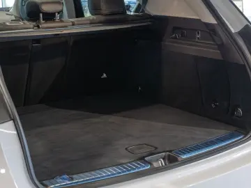 MERCEDES-BENZ GLE 300 d 4M