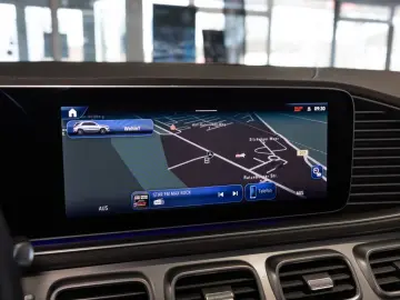 MERCEDES-BENZ GLE 300 d 4M