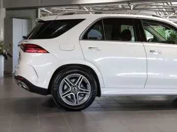 MERCEDES-BENZ GLE 300 d 4M