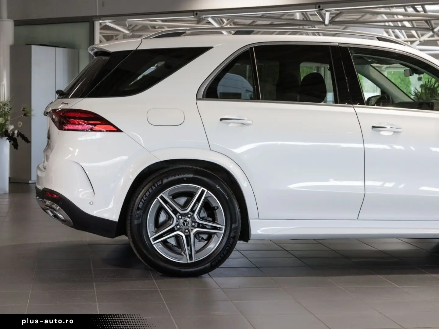 MERCEDES-BENZ GLE 300 d 4M