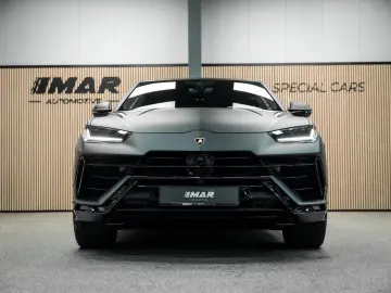 LAMBORGHINI Urus 4.0 V8 S   Urus S   BTW   Akrapovic   luftf